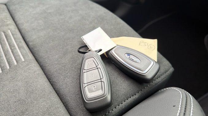 Ford Kuga 2.5 PHEV Active 5dr CVT Estate - Image 20